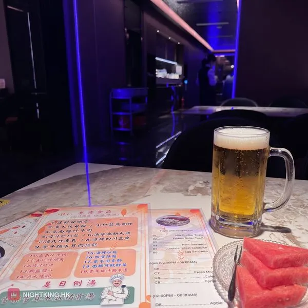 豪門桑拿殿 免費餐飲・凍生啤配西瓜同雙頁餐單