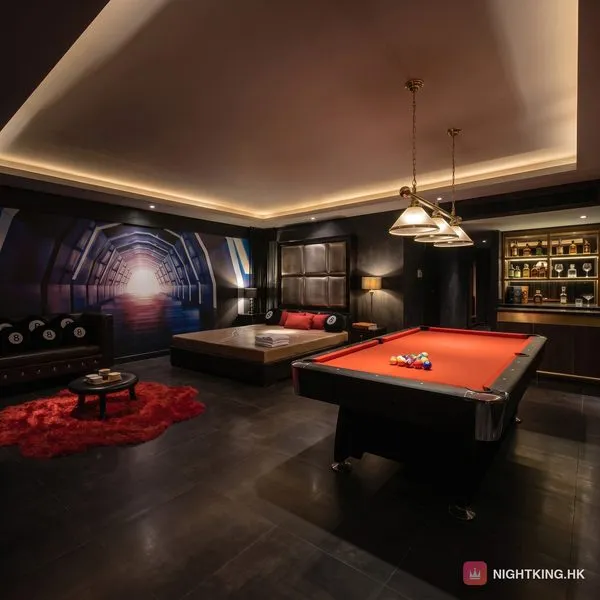 晉會 M CLUB 桌球主題套房・紅檯啤酒桌配太空艙壁畫